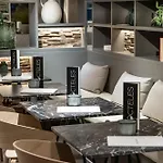 Отель Innside By Melia Zaragoza 4*