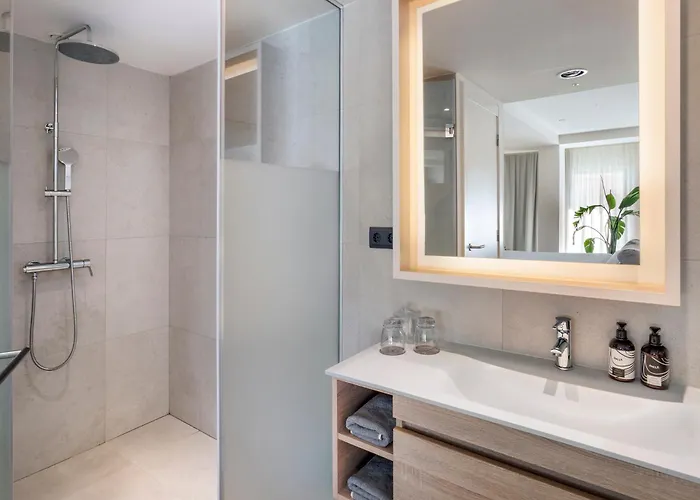 Innside By Meliá 4*