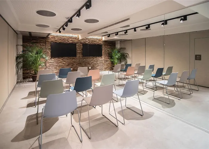 Hotel INNSiDE by Meliá Zaragoza 4*